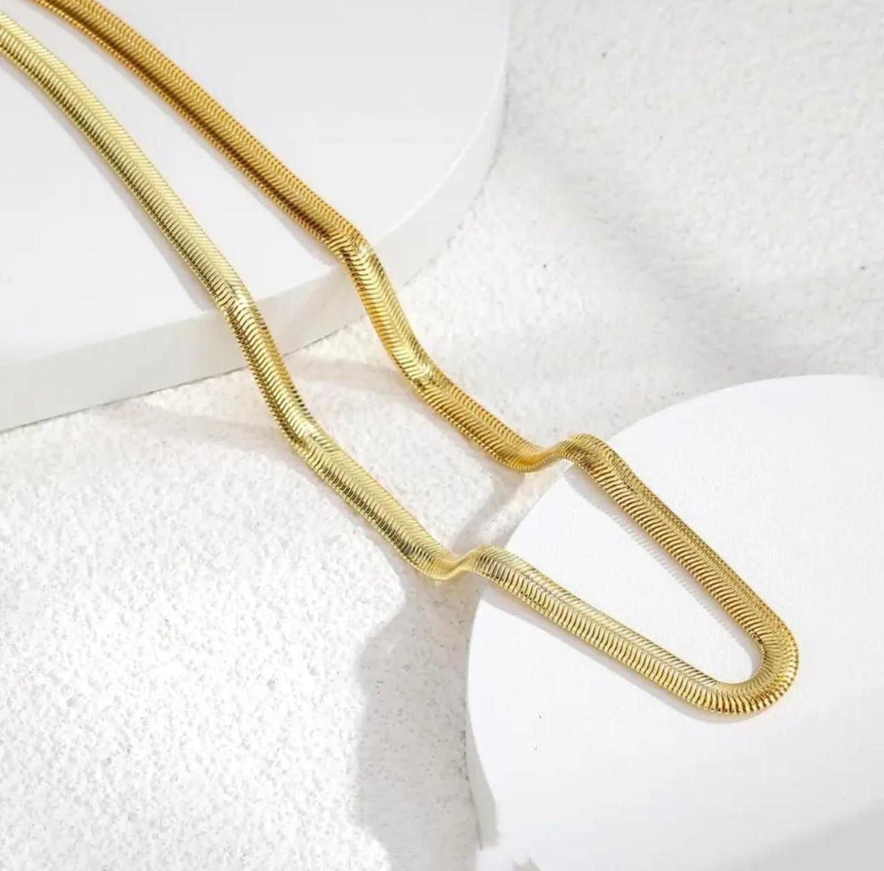 Men's Golden Snake Chain – Stylish & Premium Gold-Plated Necklace